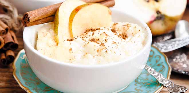 Rice Pudding with Apple and Cinnamon