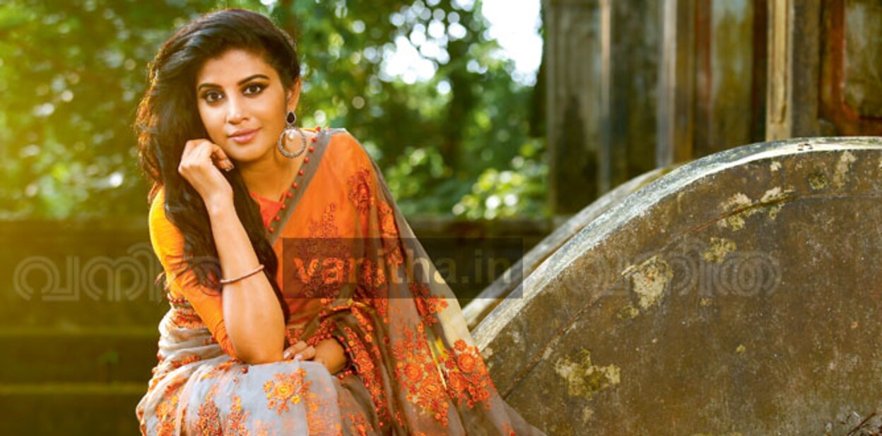 shivadha001-cover