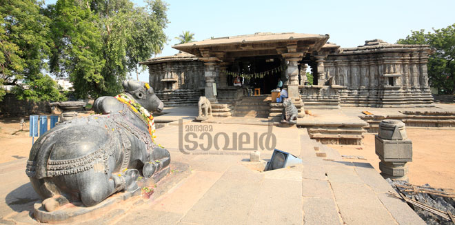 Thousand-Pillar-Temple