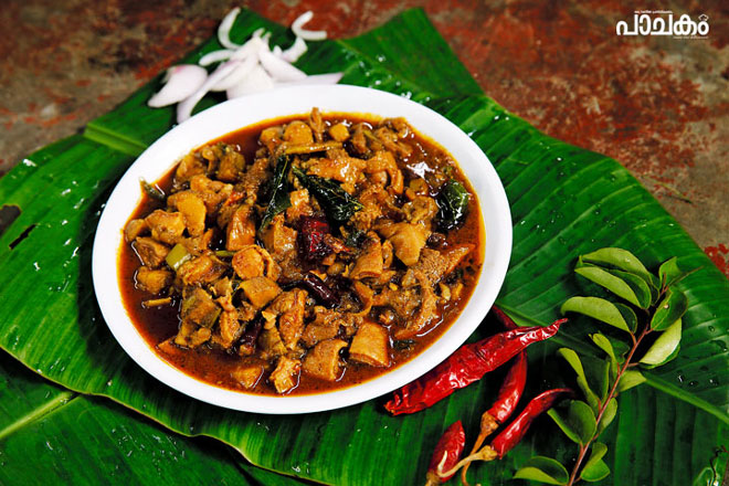 Varutharacha-potti-curry