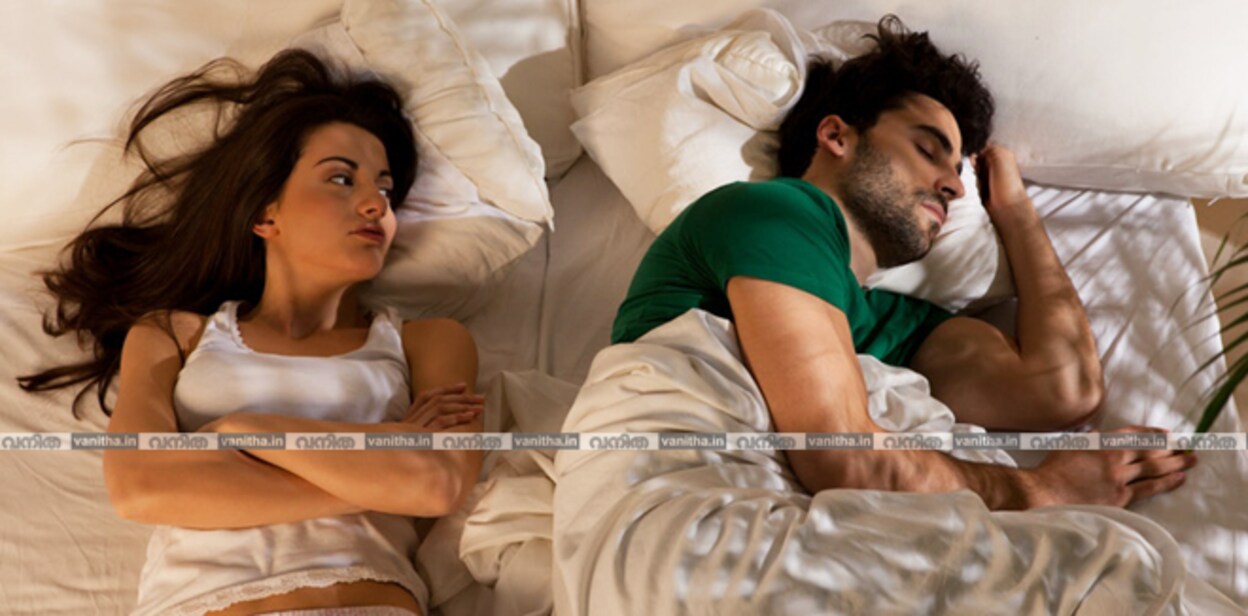 couple-annoyed-inbed