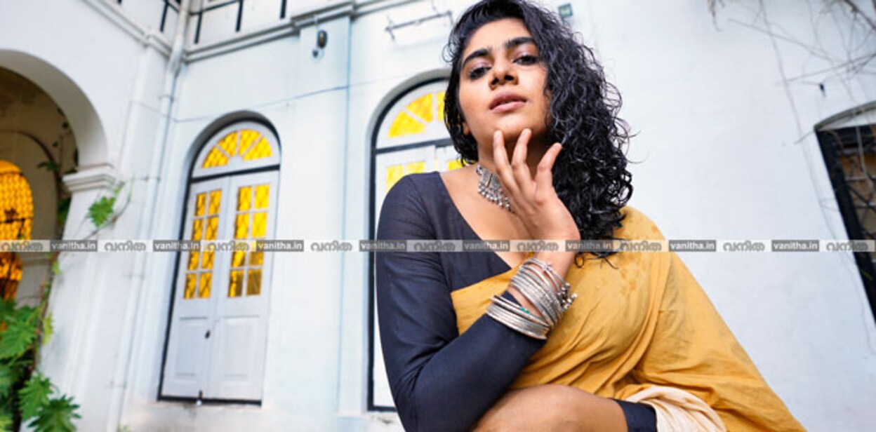 nimisha-vanitha
