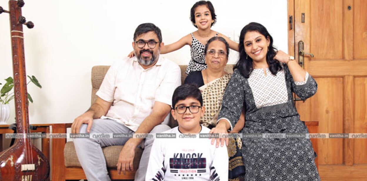 chithra-arun-singer