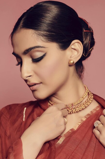 sonam-coat556 sonam-coat556