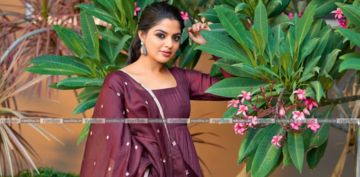 Nikhila-Vimal-story