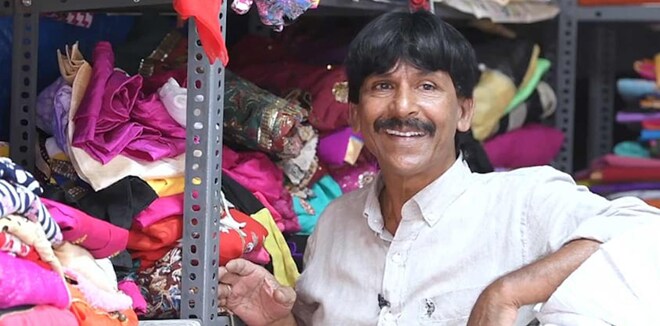 ‘കോടീശ്വരൻ ആണെന്നായിരുന്നു പ്രചരണം; ഒരു രൂപ പോലും ഞാൻ കൈപ്പറ്റിയിട്ടില്ല’; പ്രളയകാലത്തെ ഹീറോ നൗഷാദ് പറയുന്നു  