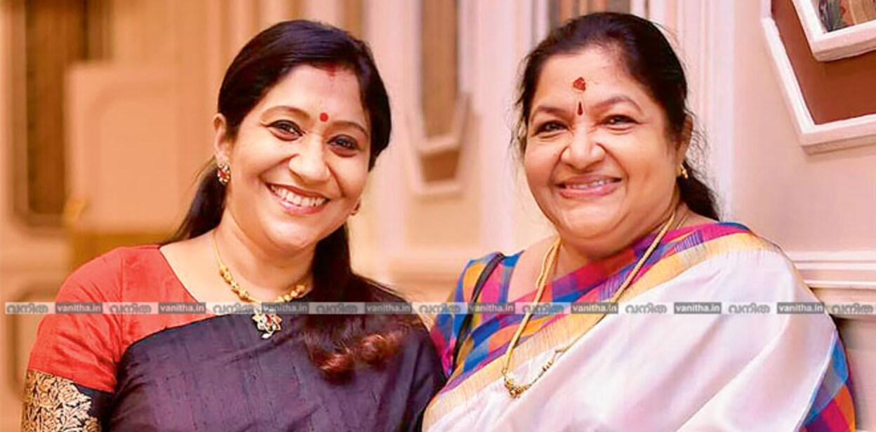 chithra-sujatha