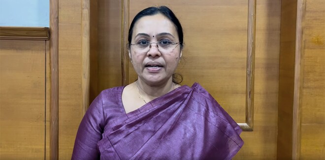 ‘നിപ്പ വൈറസിനു ജനിതകമാറ്റം സംഭവിച്ചിട്ടില്ല; ആദ്യ രോഗിയ്ക്ക് എവിടെനിന്ന് രോഗം വന്നു? പരിശോധന നടക്കുന്നു’