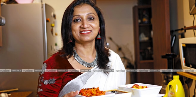 ‘എനിക്ക് കാൻസറാണല്ലേ...’: ഉടുപ്പ് മാറുമ്പോഴേക്കും ഭർത്താവിന്റെ പൊട്ടിക്കരച്ചിൽ: ഉരുകുന്ന കീമോയിലും തളരാതെ ഷീബ
