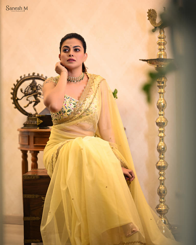 anusree-yellow008n