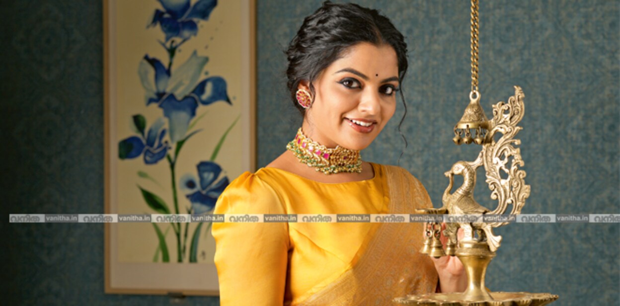 nikhila-vimal-14