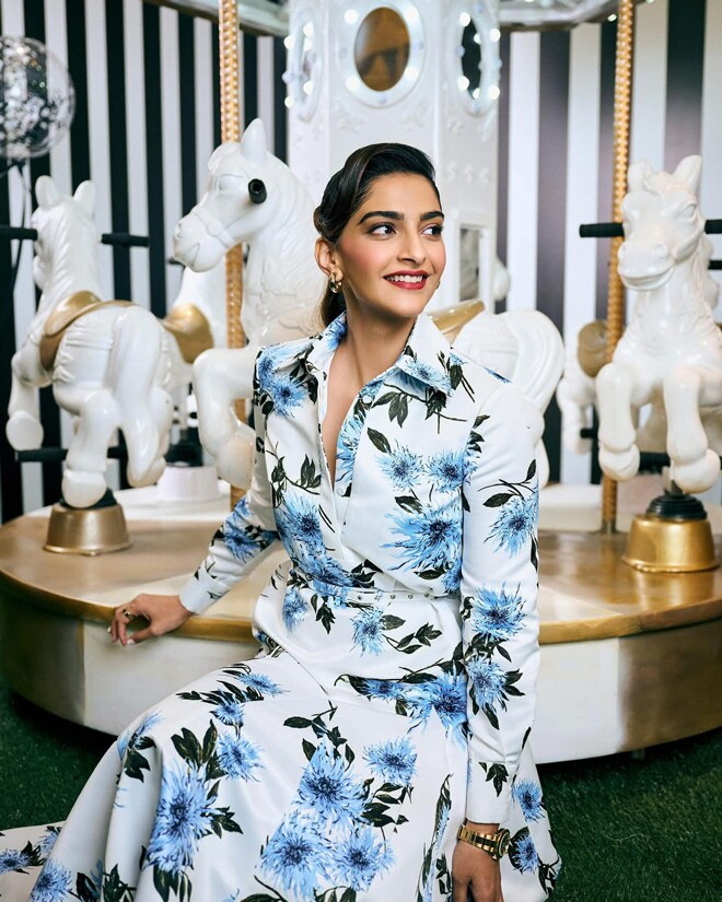 sonam-blue-floral1 sonam-blue-floral1