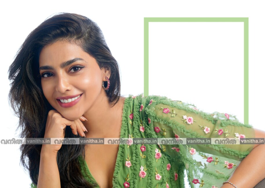 aiswarya-223 aiswarya-223