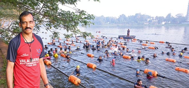 saji-swim-2 saji-swim-2