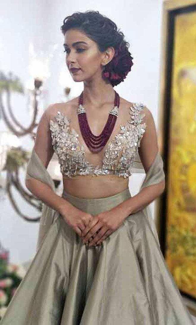 11-Indian-Fashion-Trends-2020-Every-Fashionista-Should-Wear