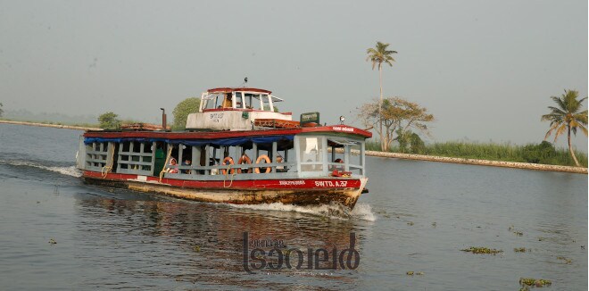ലോകസഞ്ചാരികൾക്കും  പ്രിയപ്പെട്ട കേരള ബാക്ക്‌വാട്ടേഴ്സ് ആസ്വദിക്കാം വെറും 29 രൂപയ്ക്ക്