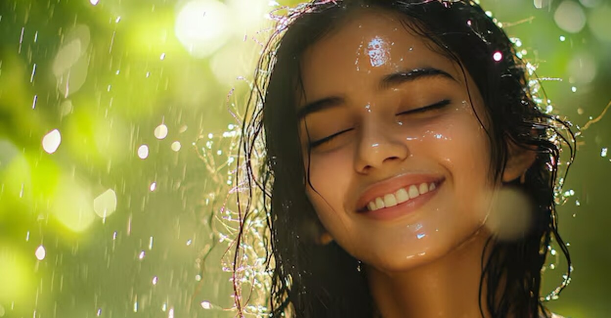 woman-smiling-rain