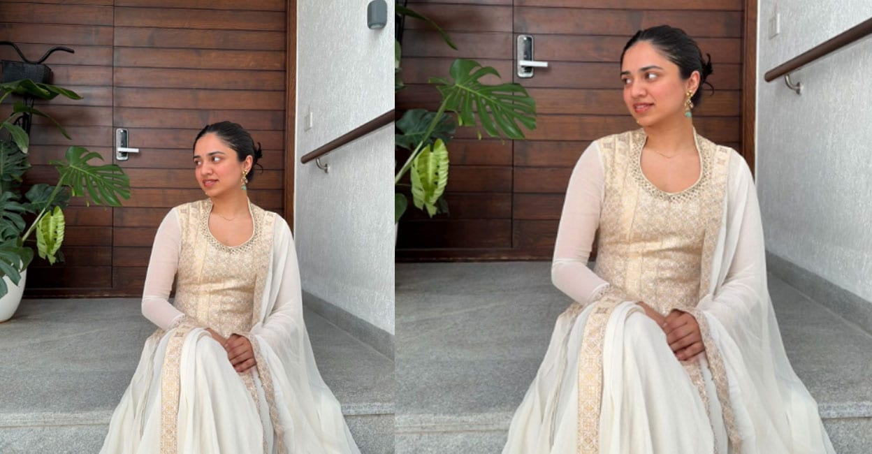 meenakshi-new-look