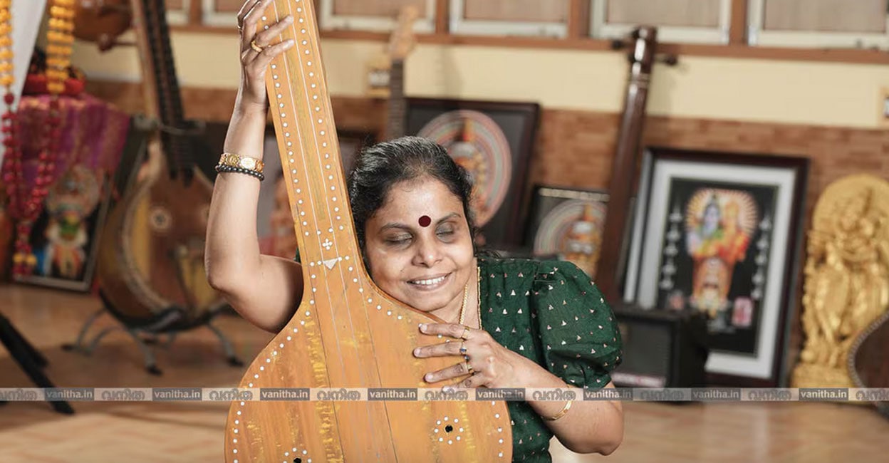 vaikom-vijayalekshmi-singer