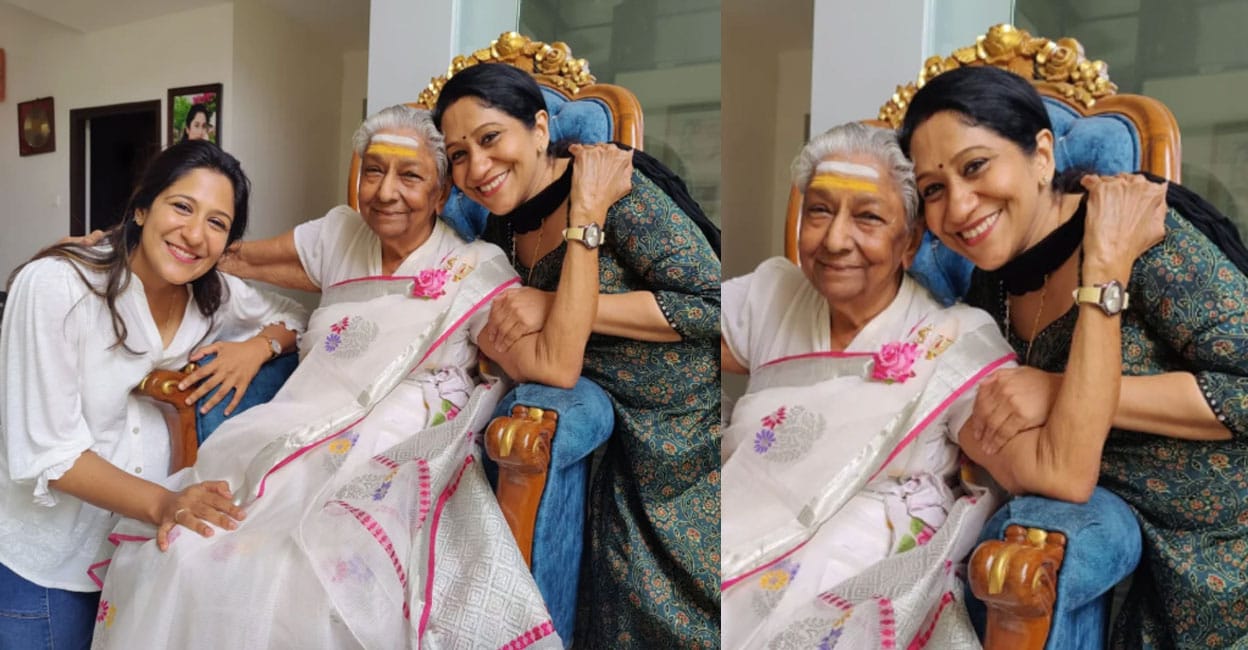 sujatha-about-s-janaki