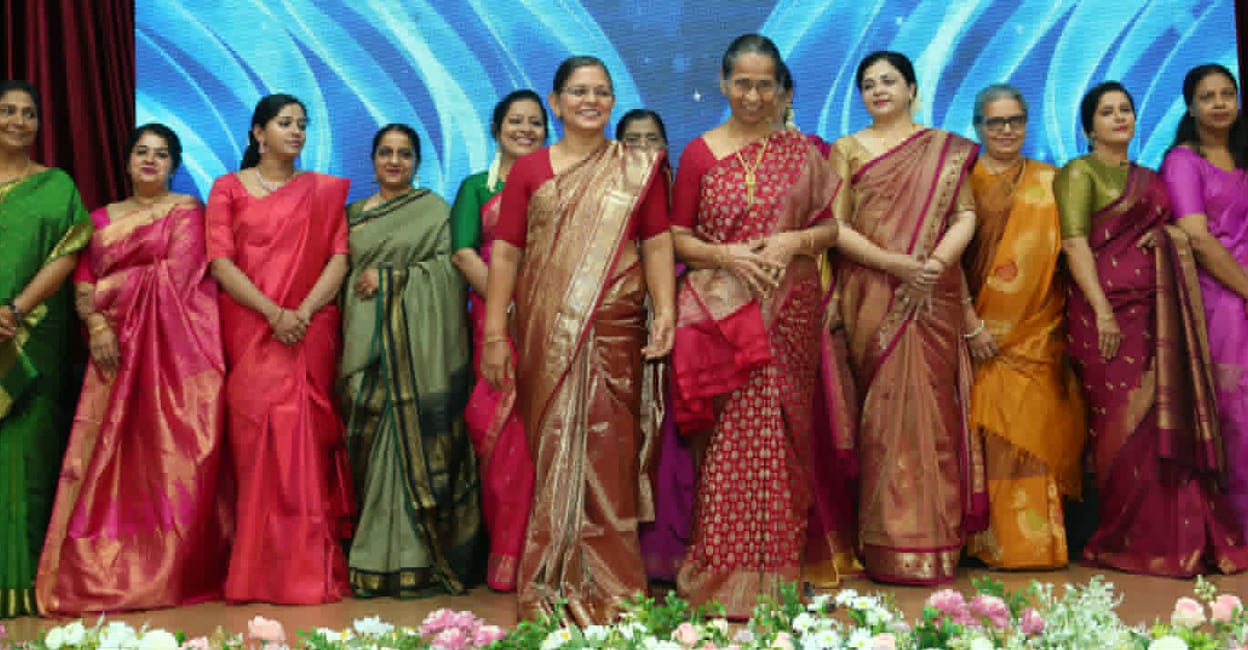 uthsav-anthrakodi-fashion-show