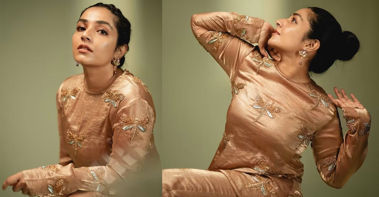 rajisha-vijayan-gold