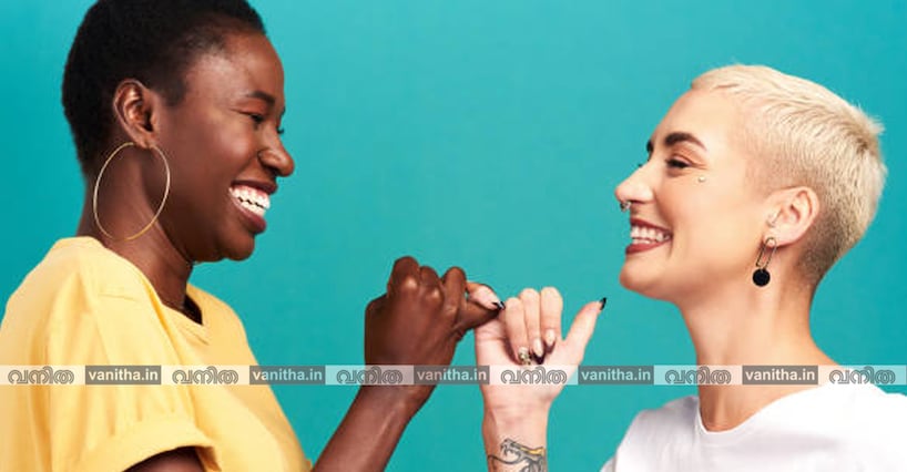 ‘പിങ്കി പ്രോമിസി’നു പിന്നിൽ ഇങ്ങനൊരു കഥയുണ്ടെന്ന് അറിയാമോ? ജപാനിൽ നിന്നും ലോകമാകെ വ്യാപിച്ച ചേഷ്ഠ