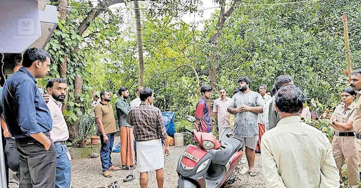 mother-daughter-demise