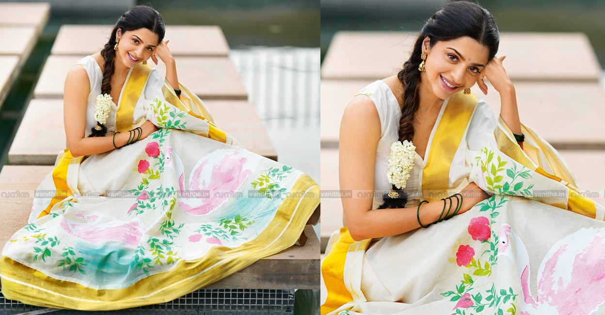 actress-vedhika-interview