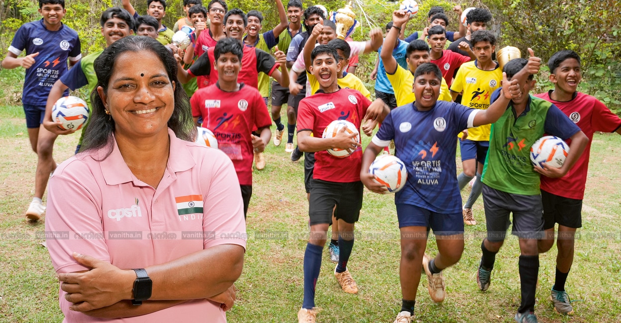 girija-kumari-disabled-children-football-coach