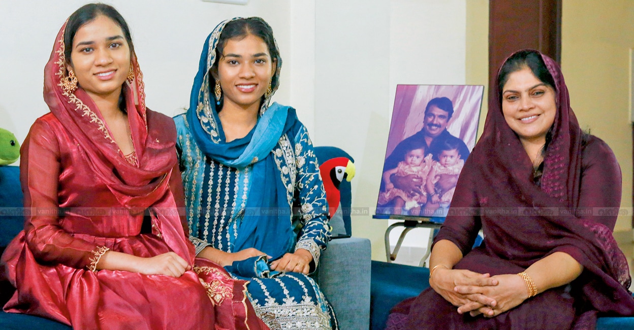 kochin-haneefa-family-cover