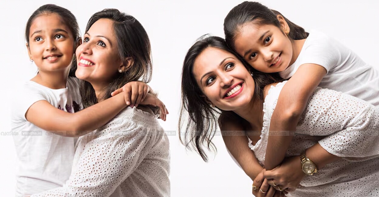 mother-and-child-relation-in-teenage