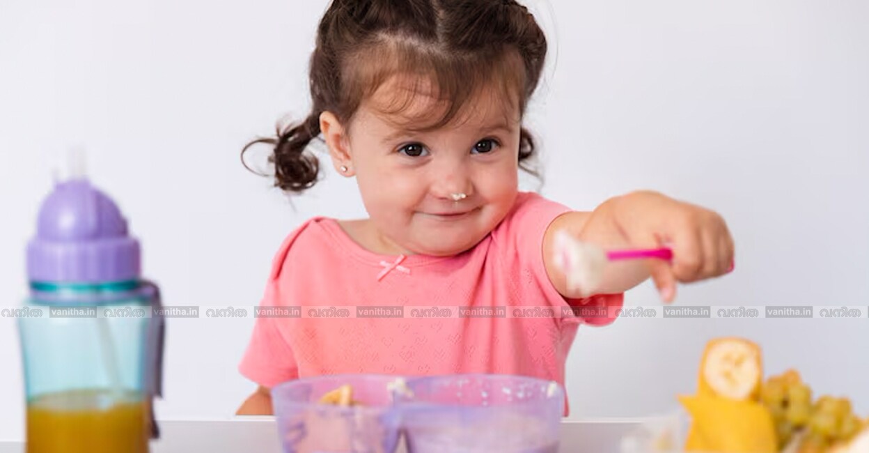 child-food-feed