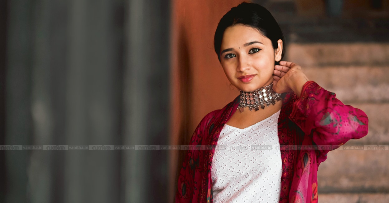 actress-sanjana-dipu1