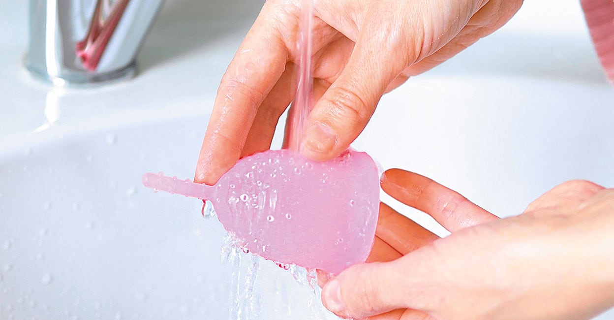 menstrual-cup-using-tips