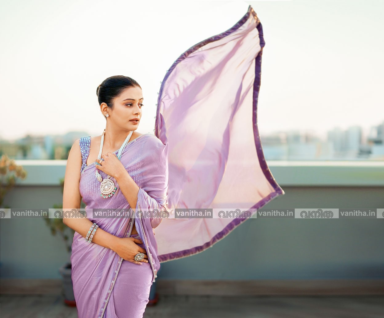 priyamony-6 priyamony-6