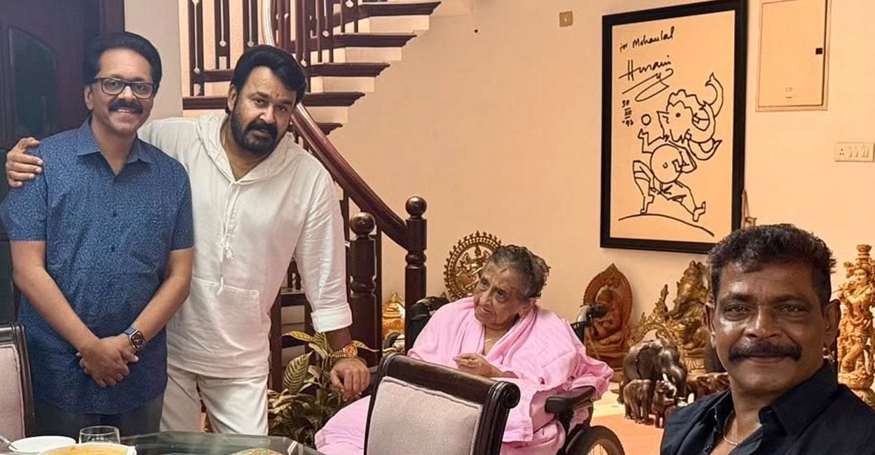 mohanlal-jyothy-dev-ksehavadev-17