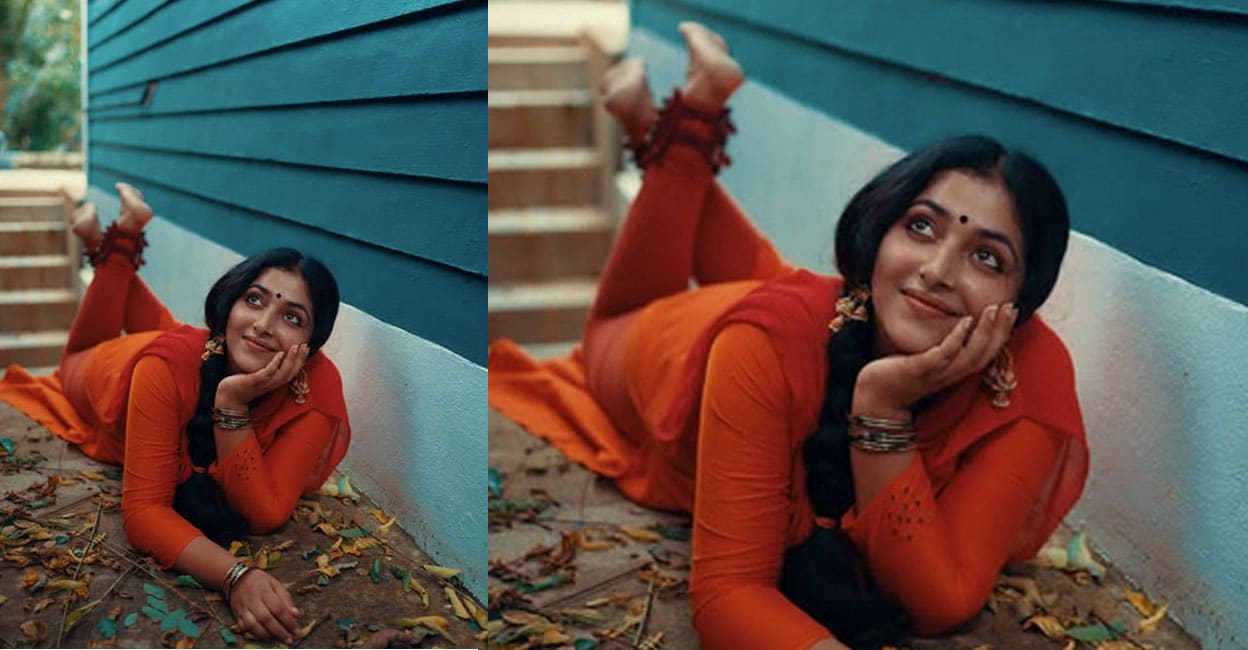 anu-sithara-old-photo