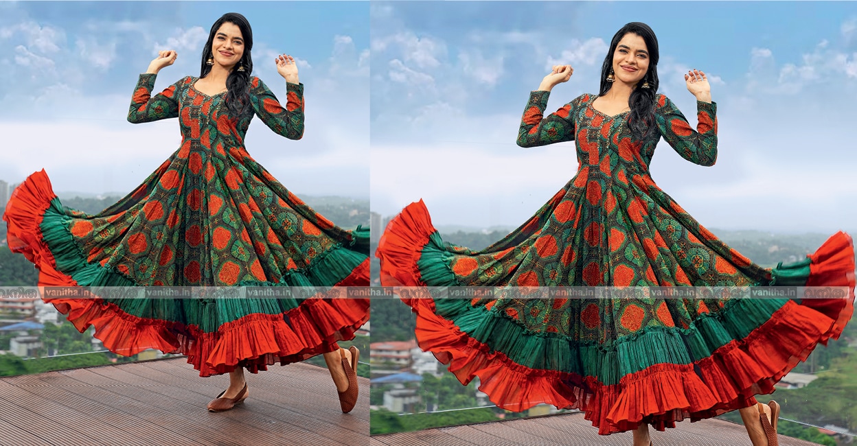 മോഡൽ: ടിഷ ജോസ് തോമസ്, ഫോട്ടോ: ശ്രീകാന്ത് കളരിക്കൽ, Location: Hotel ARCADIA, കോട്ടയം, മേക്കപ്: Vibe Salon & make up Studio, കഞ്ഞിക്കുഴി, കോട്ടയം.