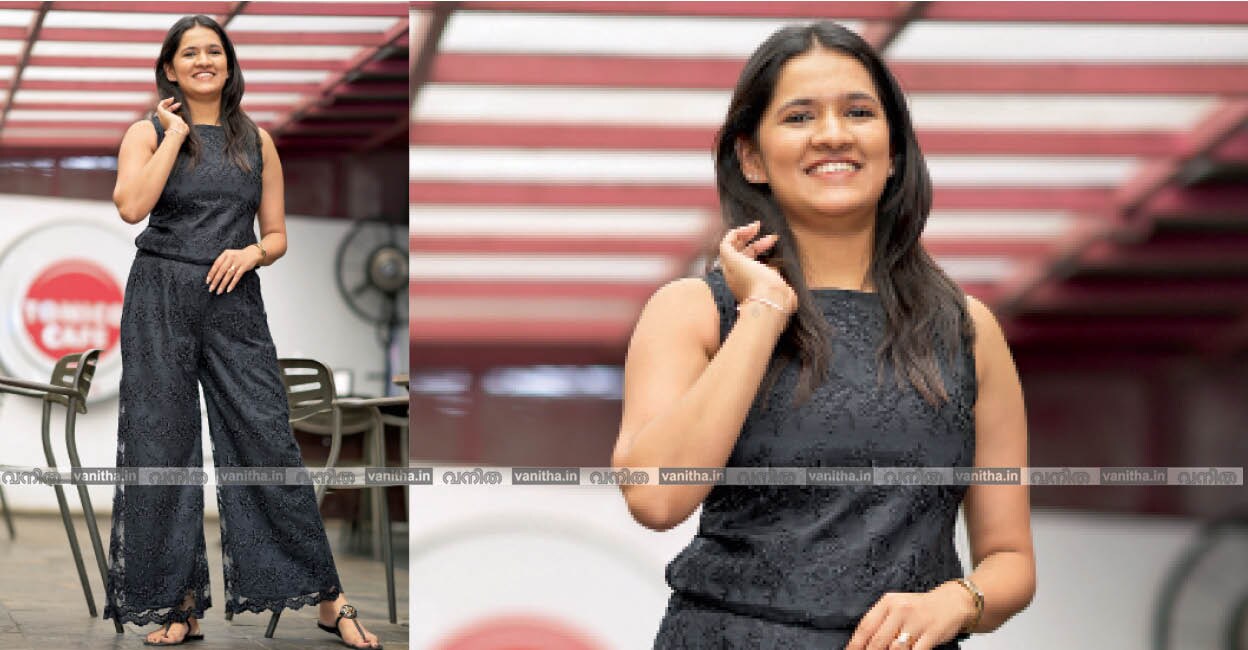 മോഡൽ: കുക്കു മഞ്ഞാങ്കൽ, ഫോട്ടോ: ശ്രീകാന്ത് കളരിക്കൽ, ലൊക്കേഷൻ: ടോണികോ കഫേ, കോട്ടയം