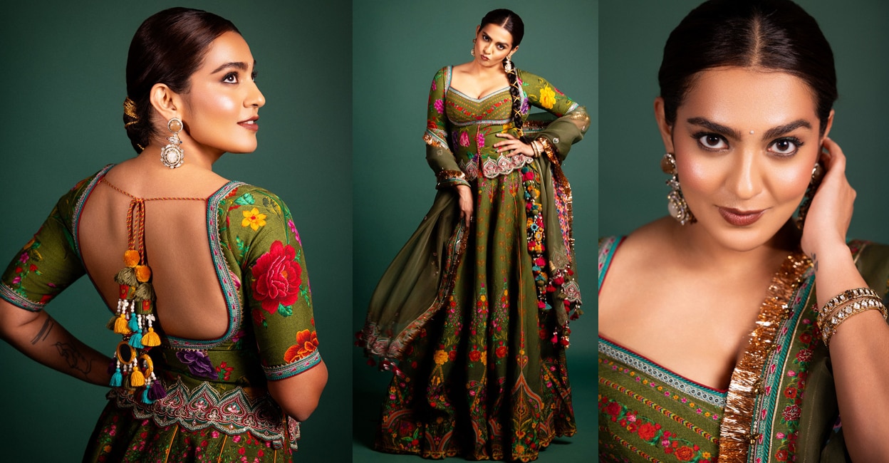 parvathy-green-lehanga-cover parvathy-green-lehanga-cover