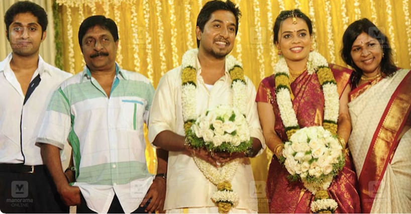 ‘അച്ഛൻ എന്നെ കെട്ടിപ്പിടിച്ചിട്ടുള്ള സന്ദർഭങ്ങളൊക്കെ ഞാൻ ഓർത്തുവയ്ക്കാറുണ്ട്’: നോവായി വിനീതിന്റെ ആ വാക്കുകൾ