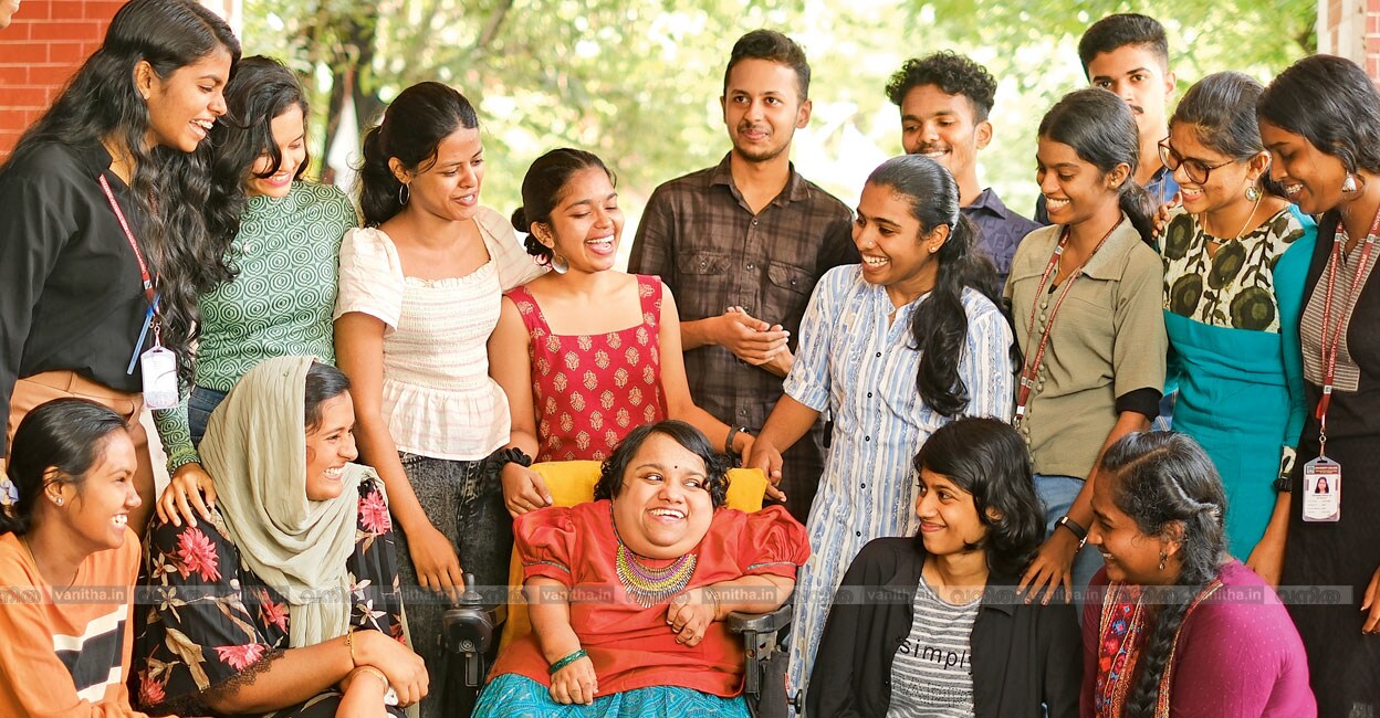 ഫോട്ടോ: അരുൺ സോൾ