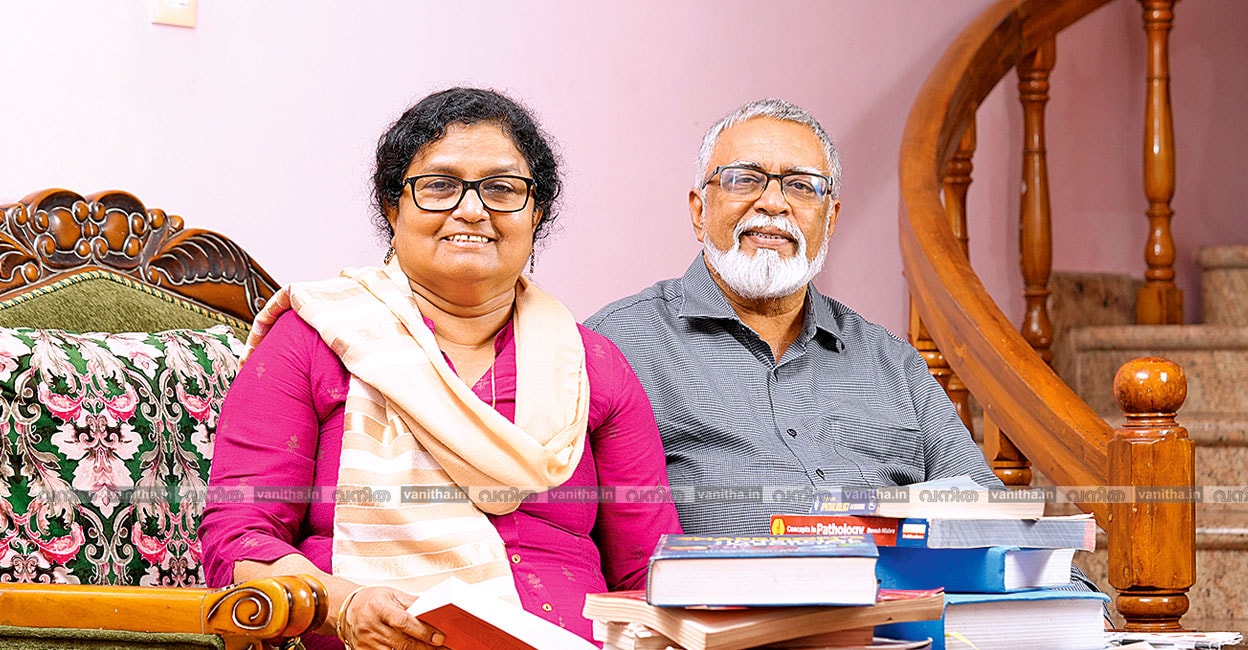 റംല ഷാനവാസ് ഭർത്താവ് ടി.എ. ഷാനവാസിനൊപ്പം
