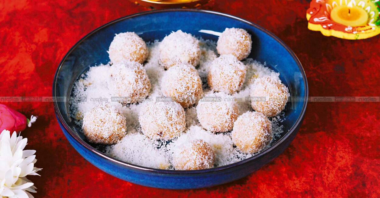 Coconut-laddu