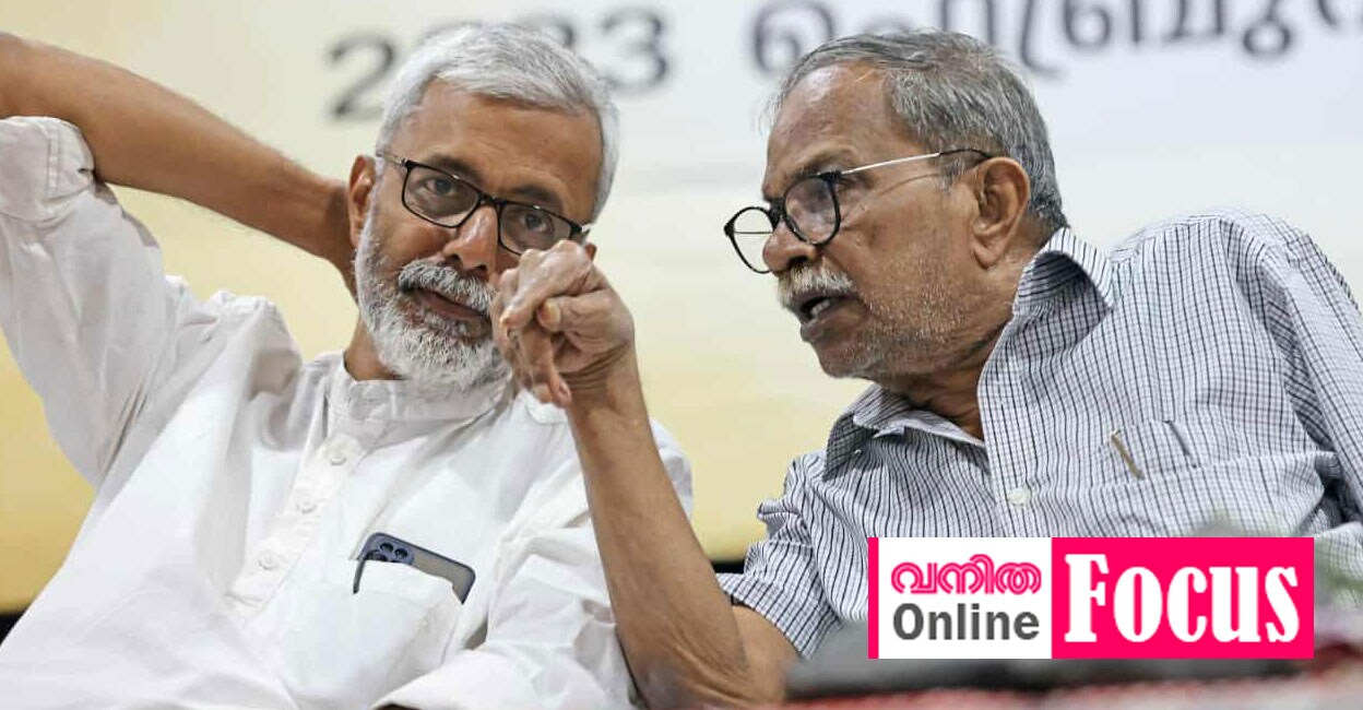 dr-k-sreekumar-mt-vasudevan-nair-1