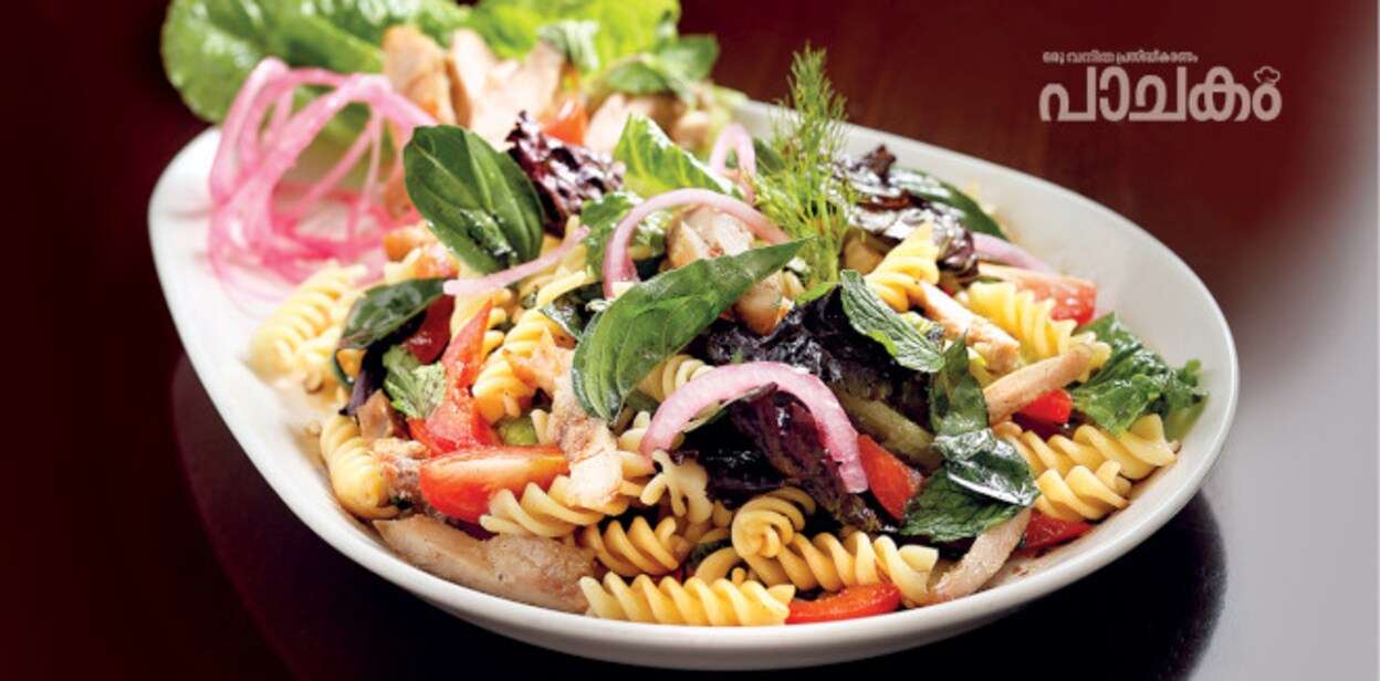 HoneyChickenpastaSalad