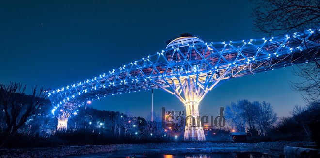 tabiyat bridge light